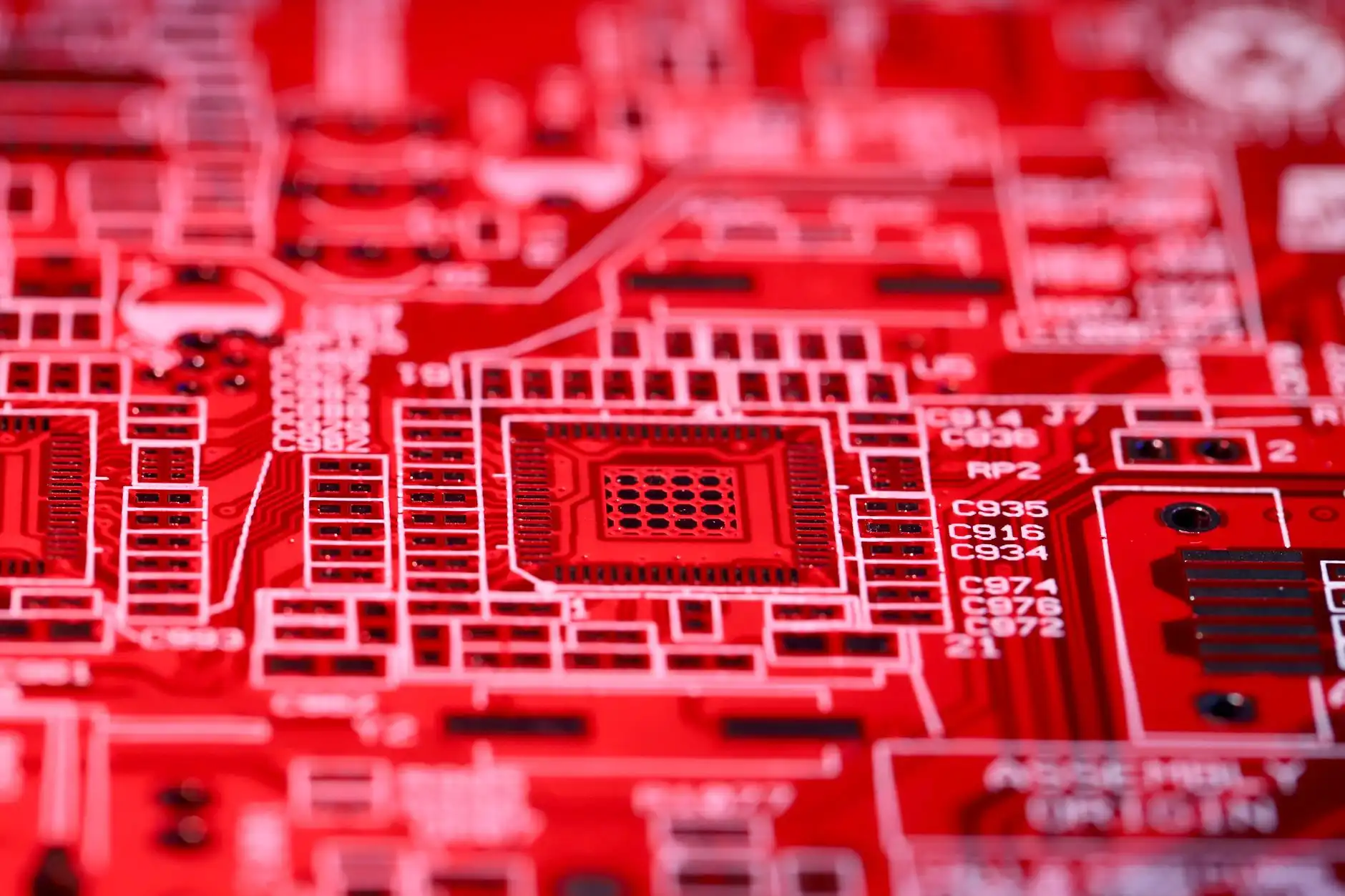 大连企业软件开发服务选型指南：信汇合驰谈技术架构与实施要点