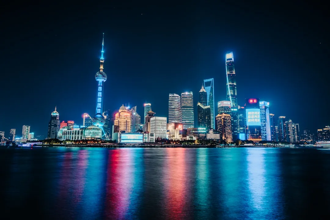 科�研发与系统集成服务对比：信汇合驰技术优势与应用场景